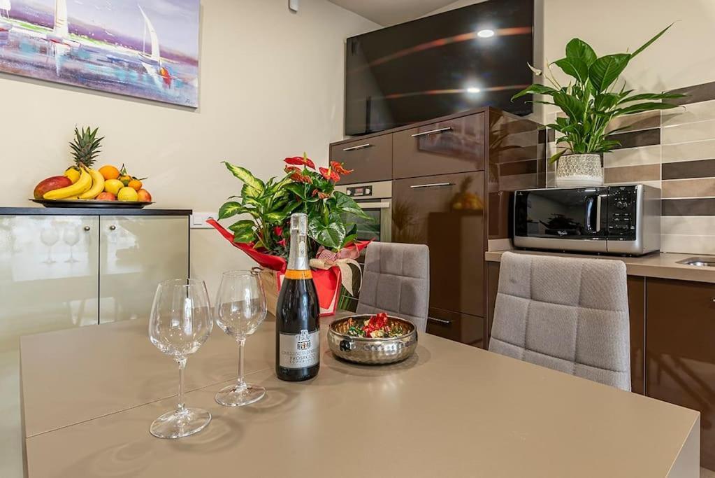 2 Min From The Sea Pool, Comfort And Free Wifi Miami Playa ภายนอก รูปภาพ