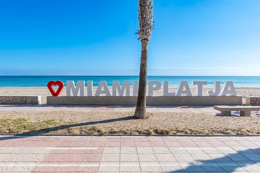 2 Min From The Sea Pool, Comfort And Free Wifi Miami Playa ภายนอก รูปภาพ